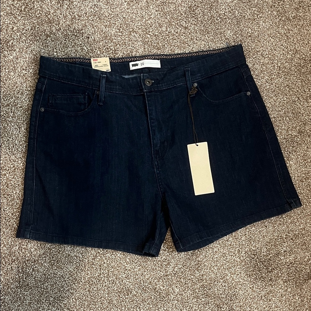 NWT Levi's Women's Deep Indigo Jean Shorts